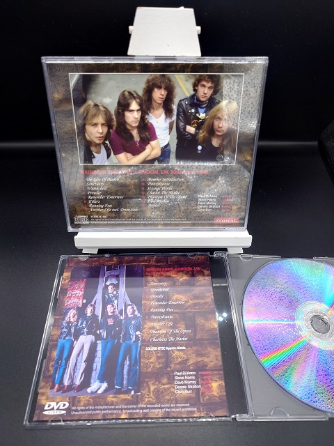 【送料無料】美品 Iron Maiden アイアンメイデン Definitive GIG with Stratton_画像3