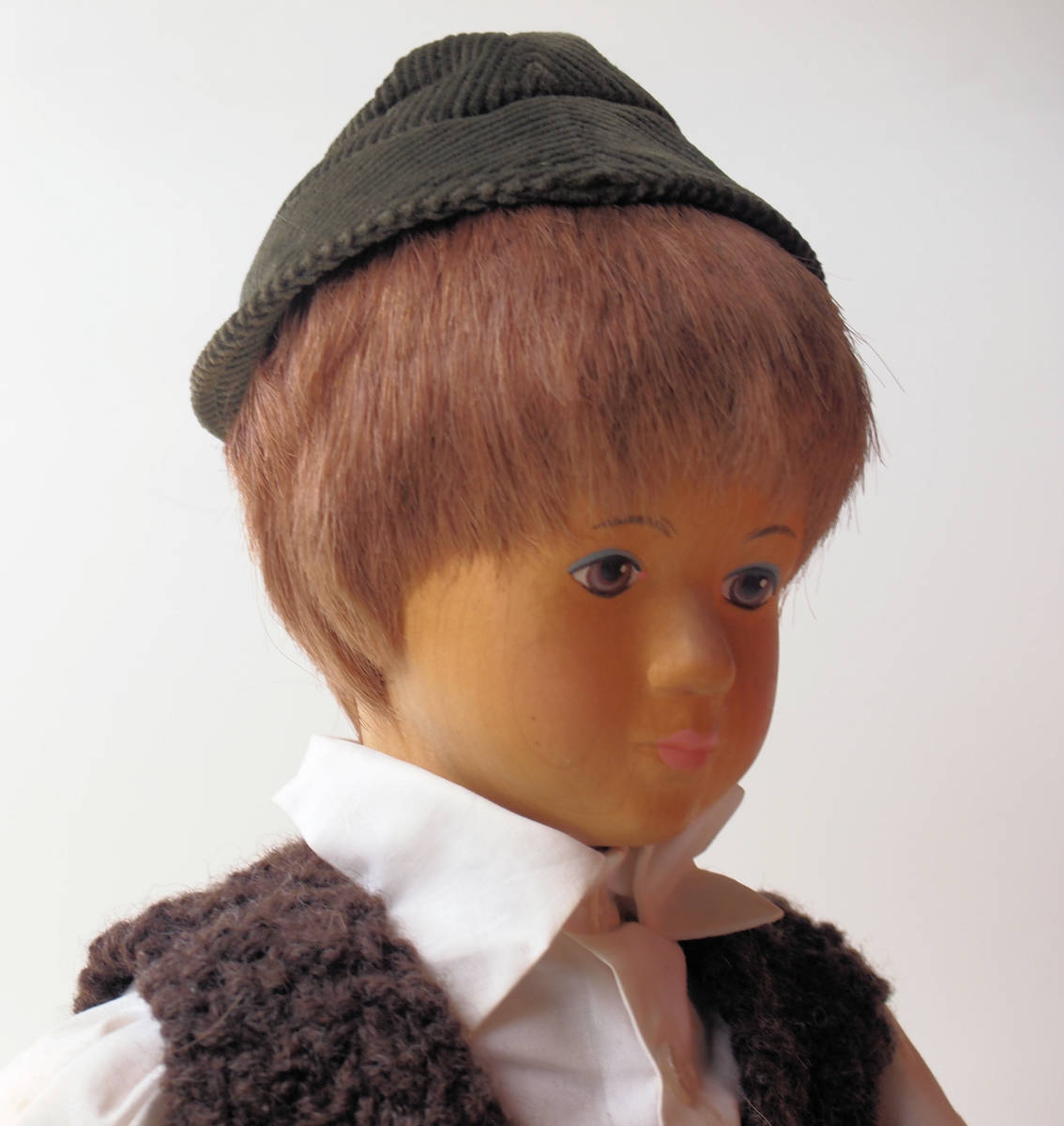 熱販売 ○ドイツの人形ペアー・ヘンデルとグレーテル？／木彫布