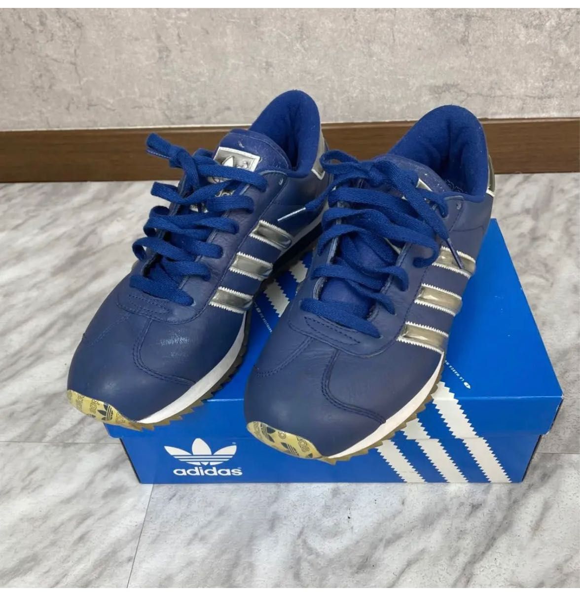 メンズ adidas スニーカー ネイビー 26cm|Yahoo!フリマ(旧 メンズ adidas スニーカー ネイビー 26cm|Yahoo!フリマ(旧