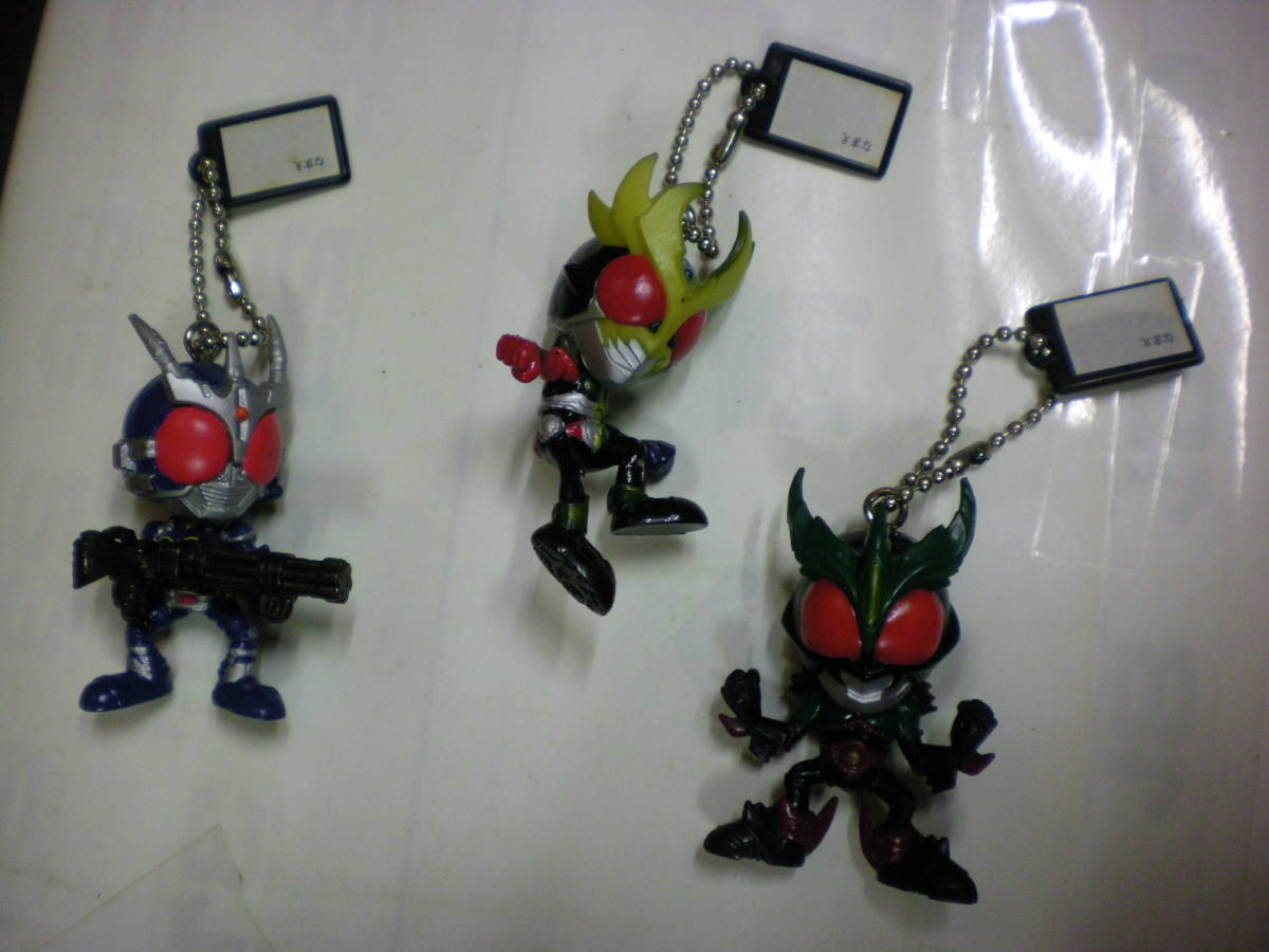 [ Kamen Rider Agito + Kamen Rider G3-X + Kamen Rider Exceed girus] figure key holder 3 piece set body approximately 6. free shipping 