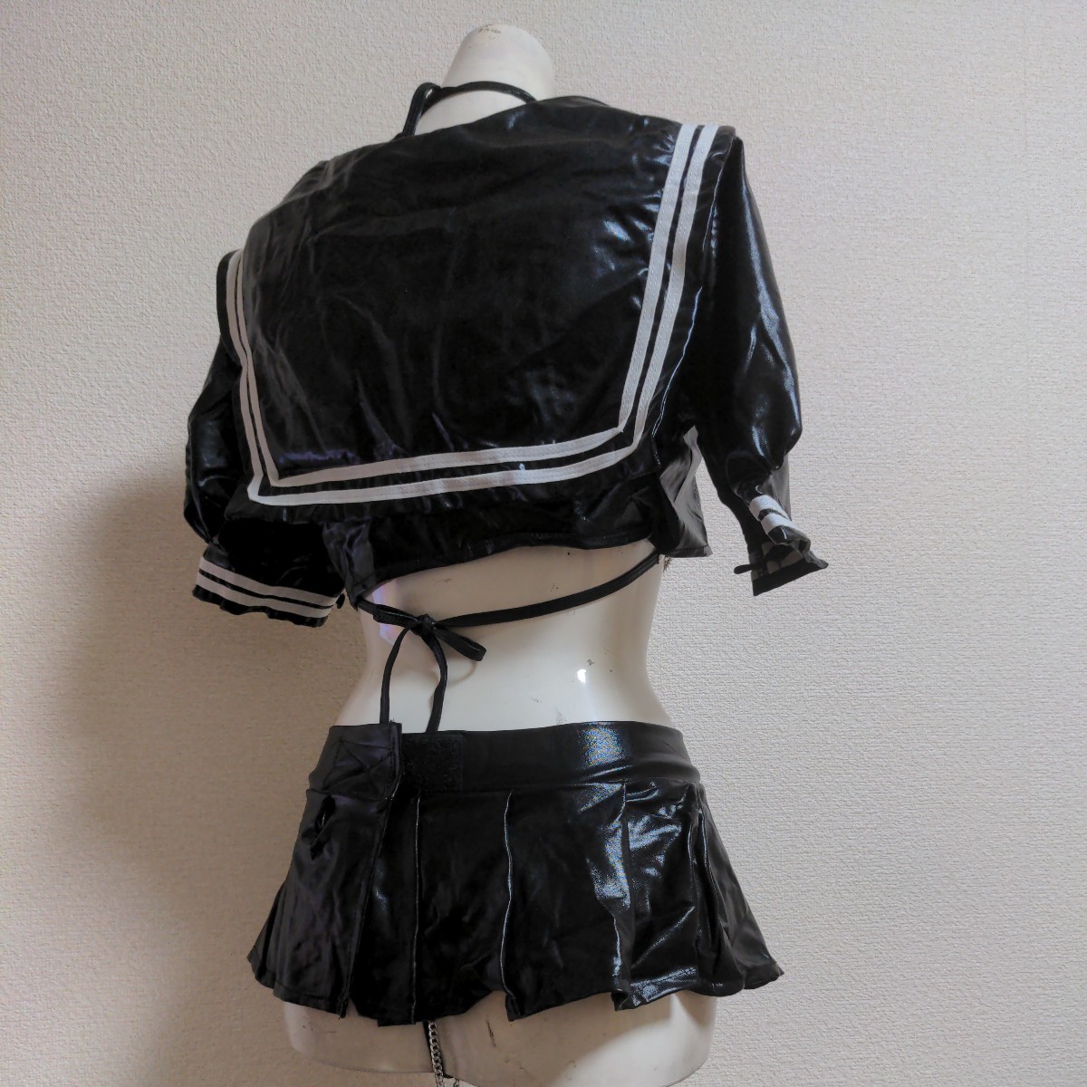 （００2）エロ可愛BLACKセーラー服&ボンティジ下着３点セット＊モデル一度撮影使用品！_画像3