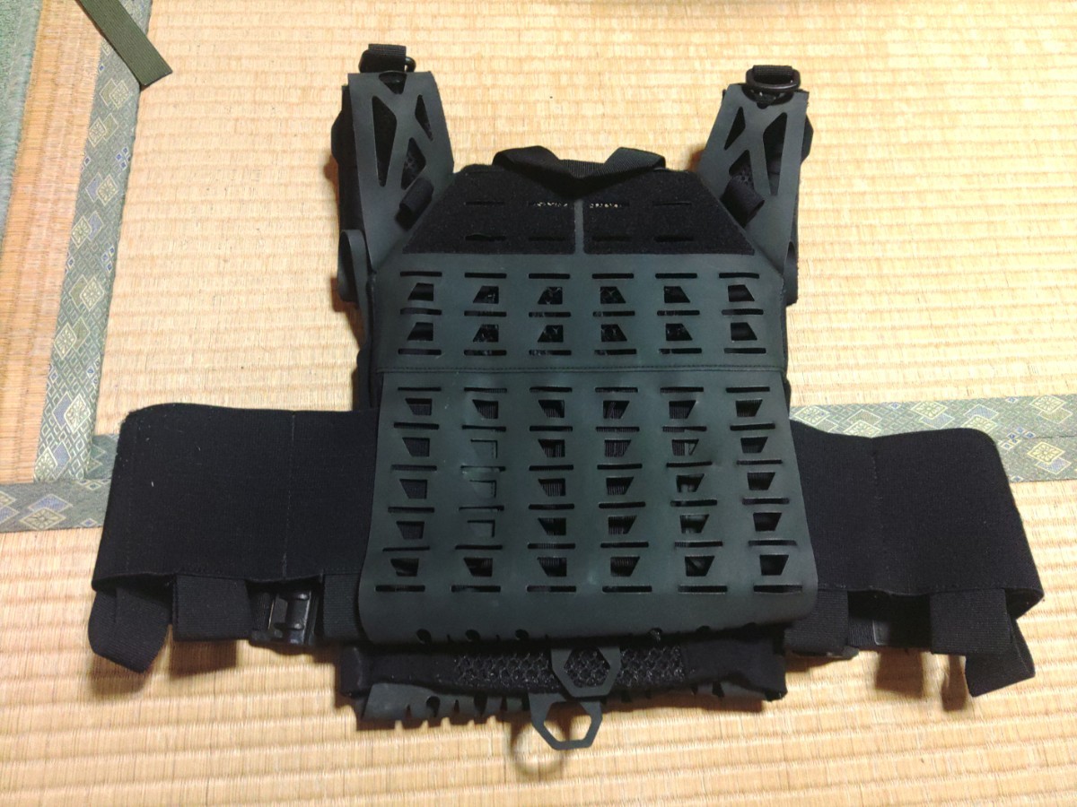 田村装備開発 LWPC ライトウェイトプレートキャリア ブラック TTGD