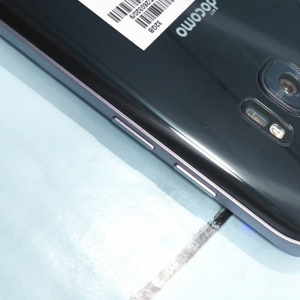 docomo Galaxy S7 edge SC-02H ブラック 本体 白ロム [ジャンク] SIMロック解除済み SIMフリー 603209_画像6