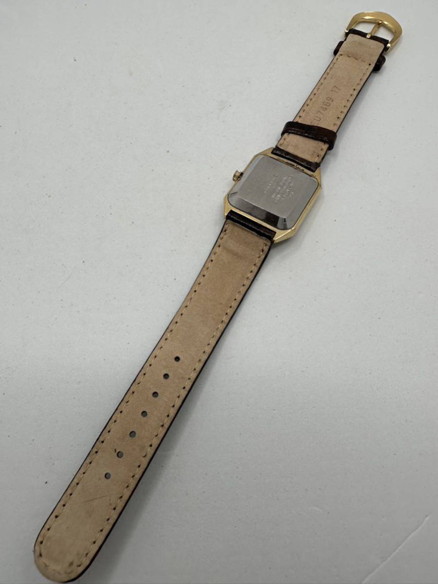 【ORIENT】オリエント　クォーツ メンズ腕時計 中古品　ジャンク　不動　部品取り　修理用　50-5_画像4