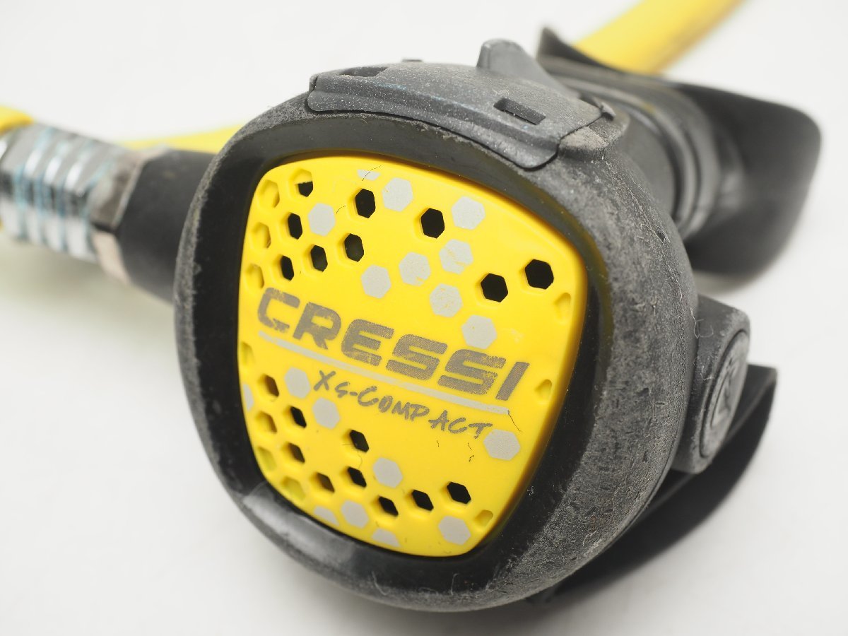 USED CRESSI クレッシィ XS-COMPACT オクトパス 動作確認済 ランク:A クレッシー スキューバダイビング用品 [R2-55546]