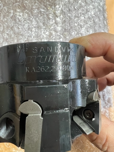 ★サンドビック　フルバック　カッター　SANDVIK　RA262.2-080Ｍ　外径φ80　6枚刃　ほぼ未使用★_画像5