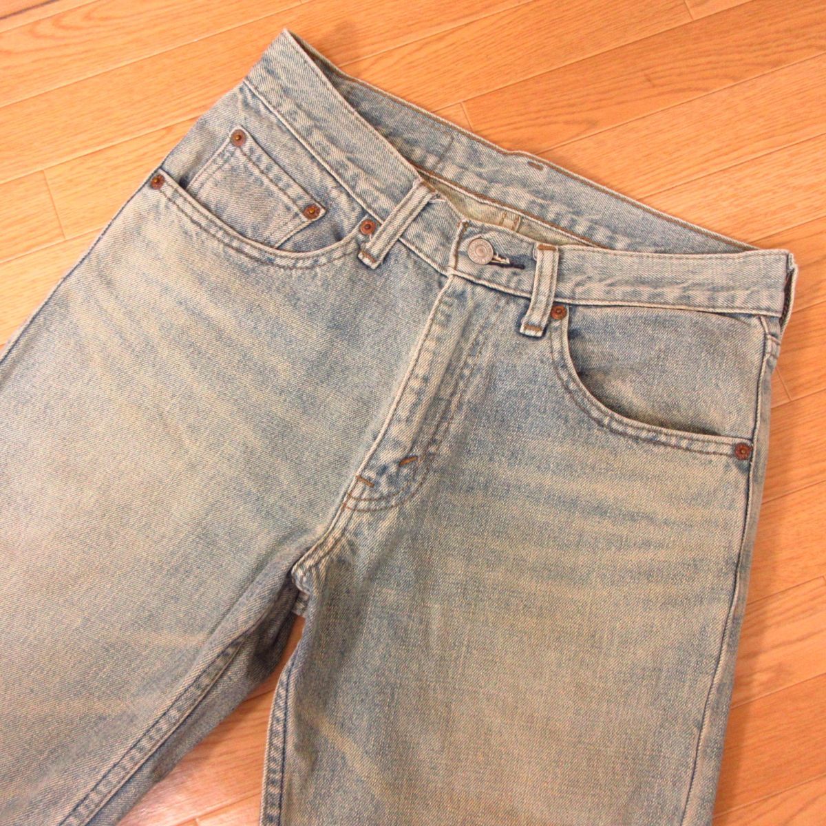 ◎Levi's 533 リーバイス 2005年製 廃盤◆デニムパンツ ストレート ジーンズ 雰囲気抜群！◆メンズ 紺 W29 x L32◆P3160_画像4