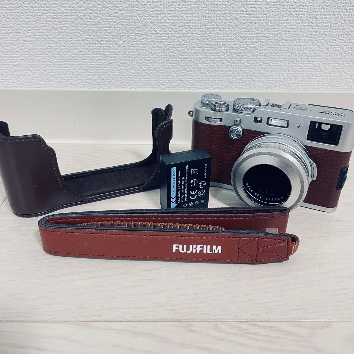 希少・レア】X100F ブラウン 海外限定発売品 動作確認OK|Yahoo 希少・レア】X100F ブラウン 海外限定発売品 動作確認OK|Yahoo