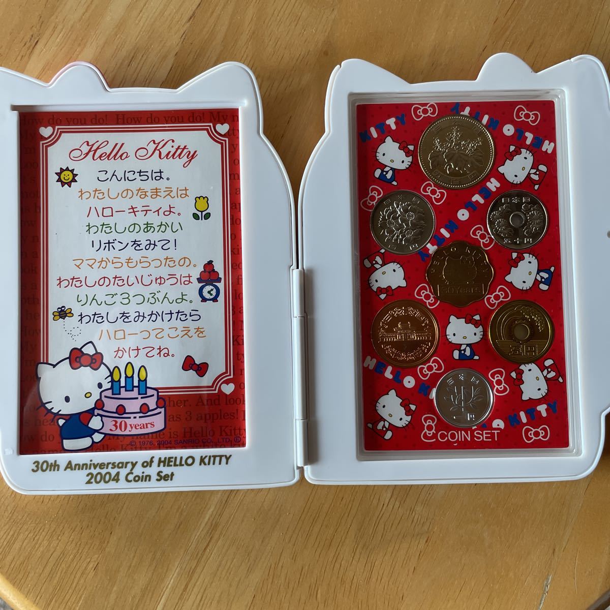  Hello Kitty 30 anniversary commemoration mint coin set Sanrio structure . department money set memory money proof money set 