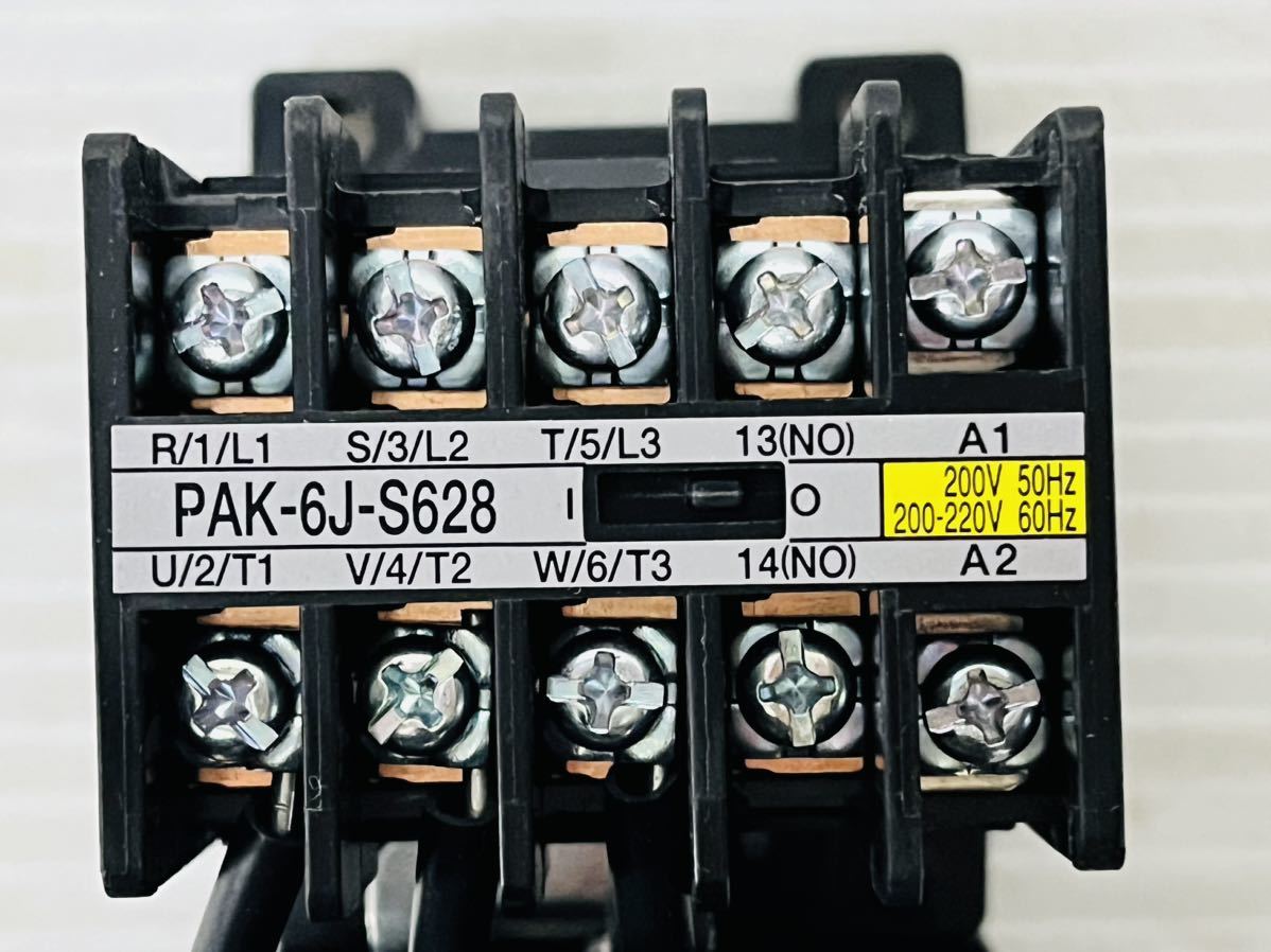 ◇戸上電機製作所 電磁開閉器 TJ-18JA PAK-6J-S628 未使用◇ の ◇戸上電機製作所 電磁開閉器 TJ-18JA PAK-6J-S628 未使用◇ の