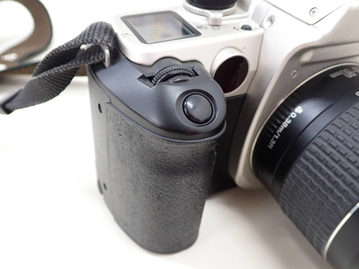 952★キャノン Canon EOS55 EYE CONTROL カメラ ＋ CANON ZOOM LENS EF 28-80mm 1:3.5-5.6 Ⅴ Φ58ｍｍ 動作未確認 中古品 ジャンク_画像4