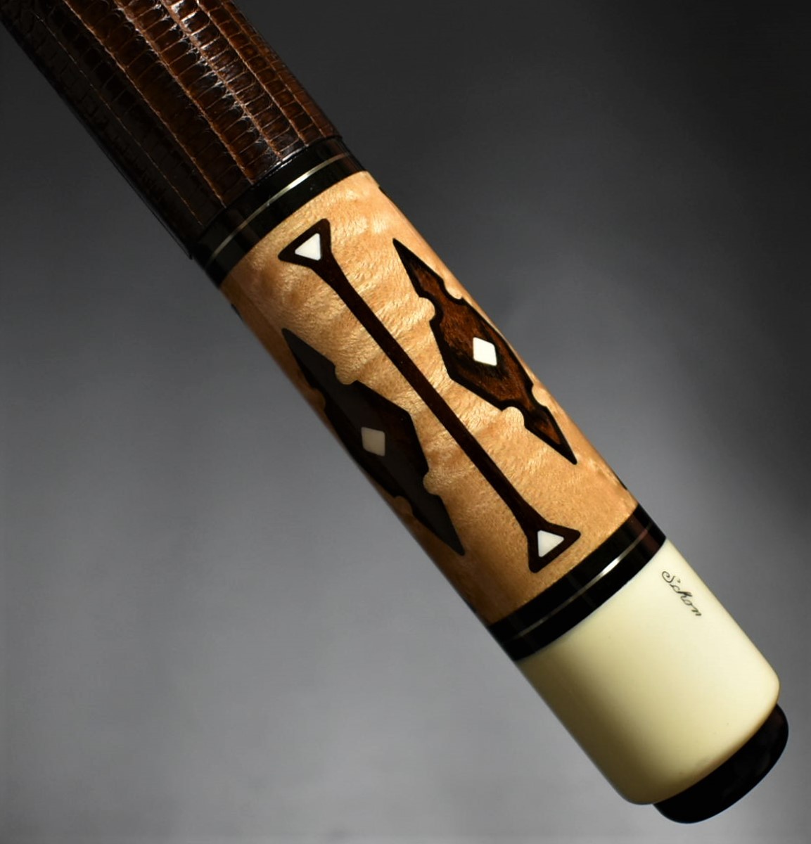◇Schon Custom Cues◇Bob Runde SPシリーズ リザード本革 2 ◇Schon Custom Cues◇Bob Runde SPシリーズ リザード本革 2