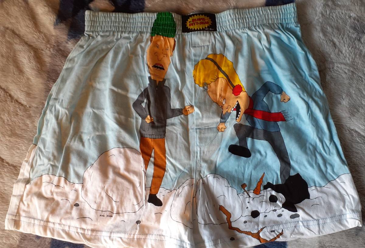  rare Be bus & bat head trunks 