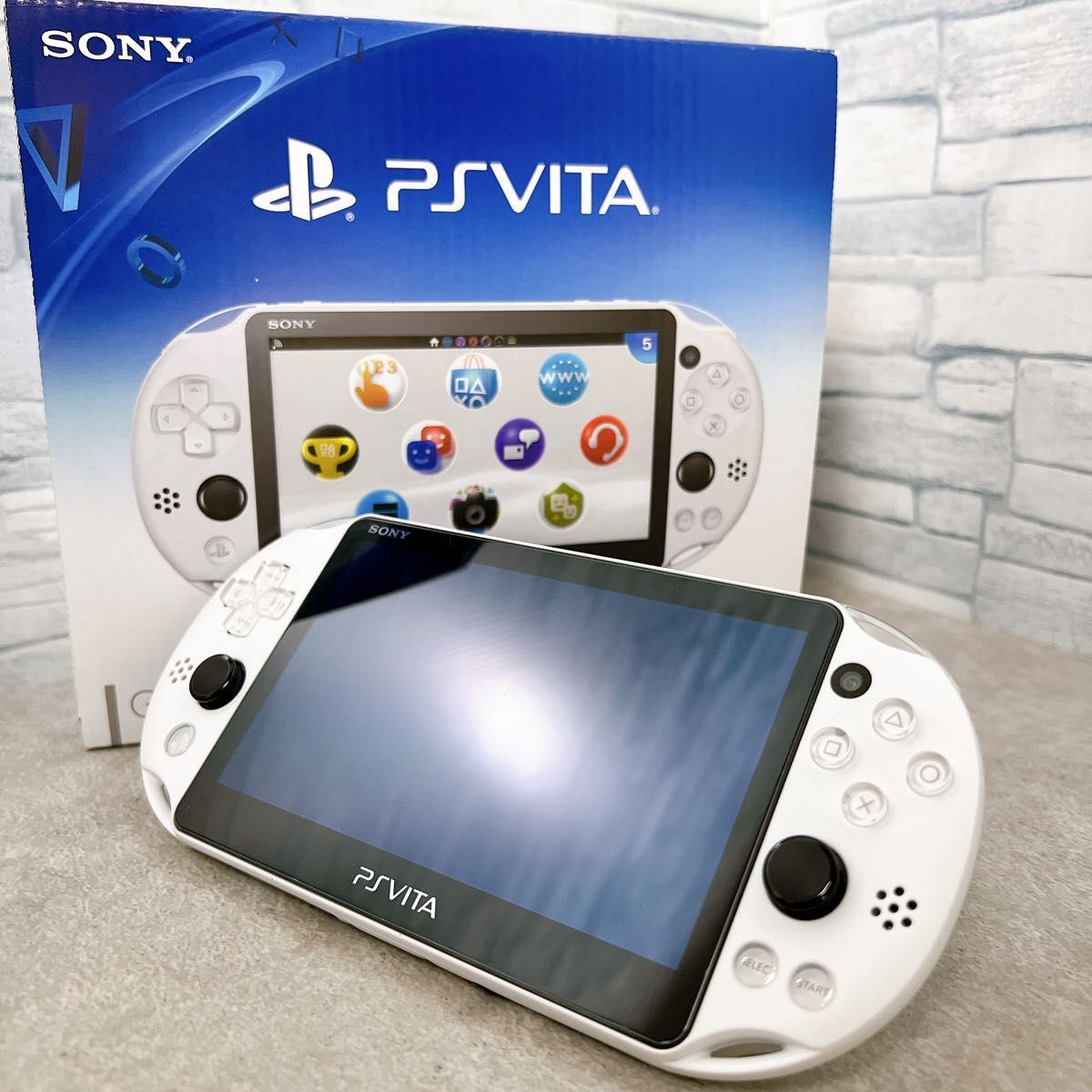 未使用保管品PS VITA グレイシャーホワイトPCH-2000 Playstation ZA22