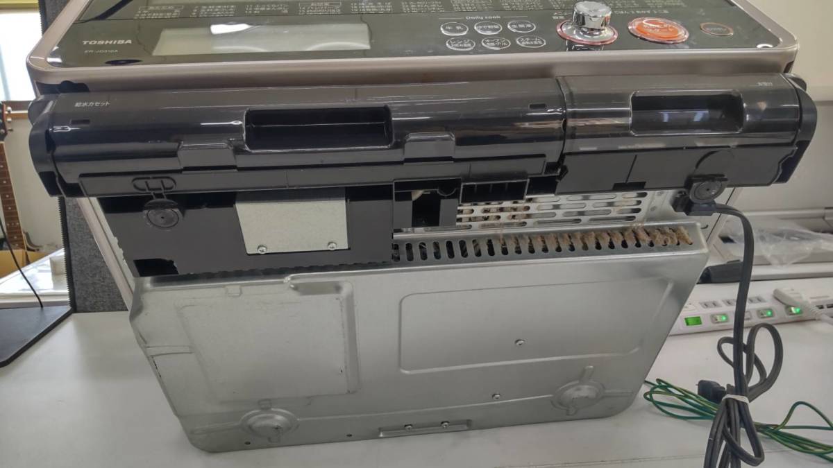 0510k2509 TOSHIBA 東芝スチームオーブンレンジ 石窯ドーム ER-JD310A 2012年製 30L レディッシュゴールド_画像6