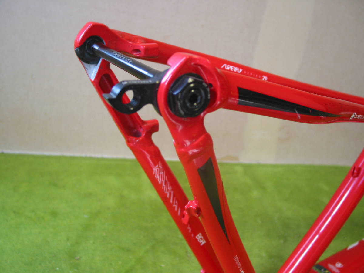 ー品販売 TREK Superfly 8 2014モデル トレック スーパーフライ