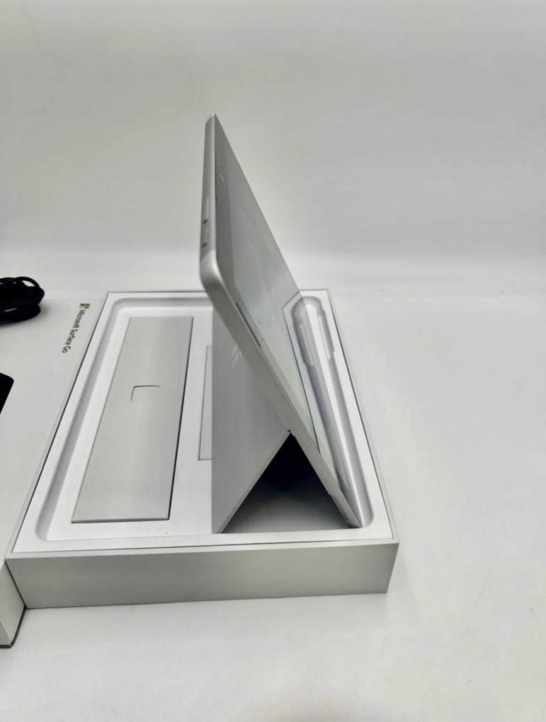 S-2Microsoft Surface Go 1824 / Pentium Gold 4415Y / 8GB / M.2 SSD 128GB / カメラ / Windows11 / 中古 パソコン タブレット _画像5