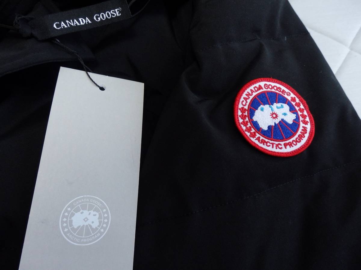 カナダグース ブラック ダウンジャケット CANADA GOOSE メンズL 使用感