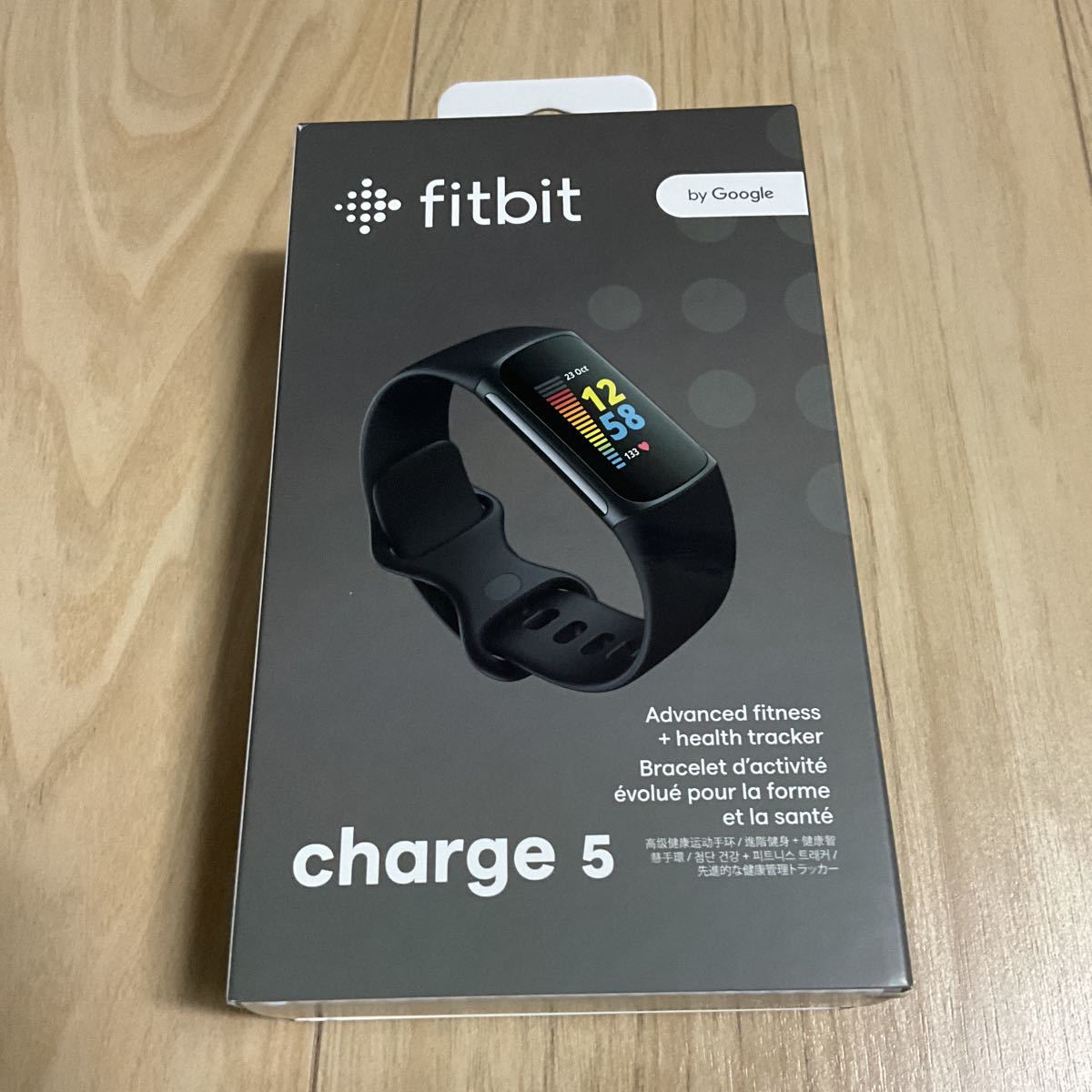 大好き Fitbit charge5 スマートウォッチ スマートウォッチ本体