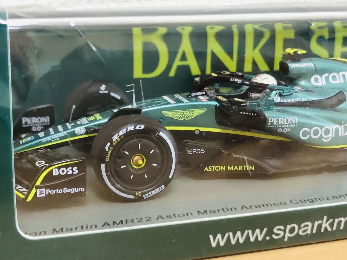 激レア！1/43 スパーク アストンマーチン AMR22 アブダビGP 2022 ベッテルラストレース 検 AMR21 RB6 RB7 SF15 SF70 SF71 RB16 RB18 RB19_画像5