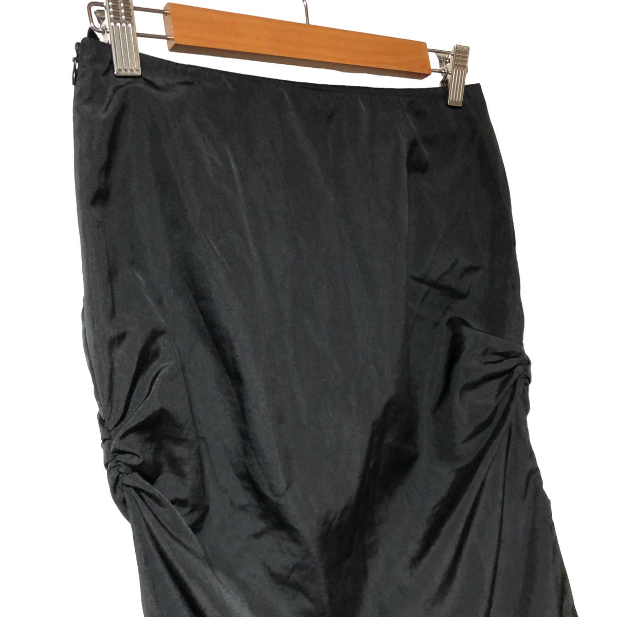 EMPORIO ARMANI エンポリオ アルマーニ シャーリング スカート シルク ポリエステル 40 黒 イタリア製 レディース A29_画像4