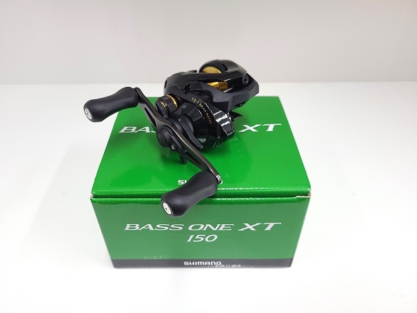 【中古品】 シマノ SHIMANO ベイトリール 17 バスワン XT 150 右巻き 箱あり 〇YR-16565〇_画像1