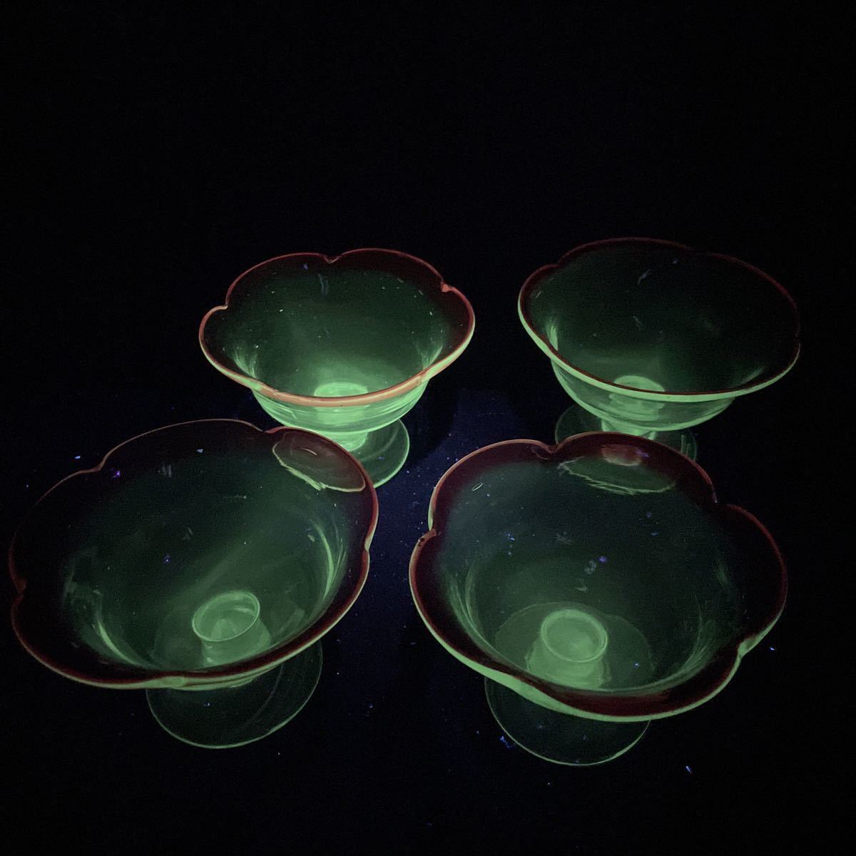 ウランガラス ウラン食器 昭和レトロ アイス皿 喫茶店 大正 昭和 氷