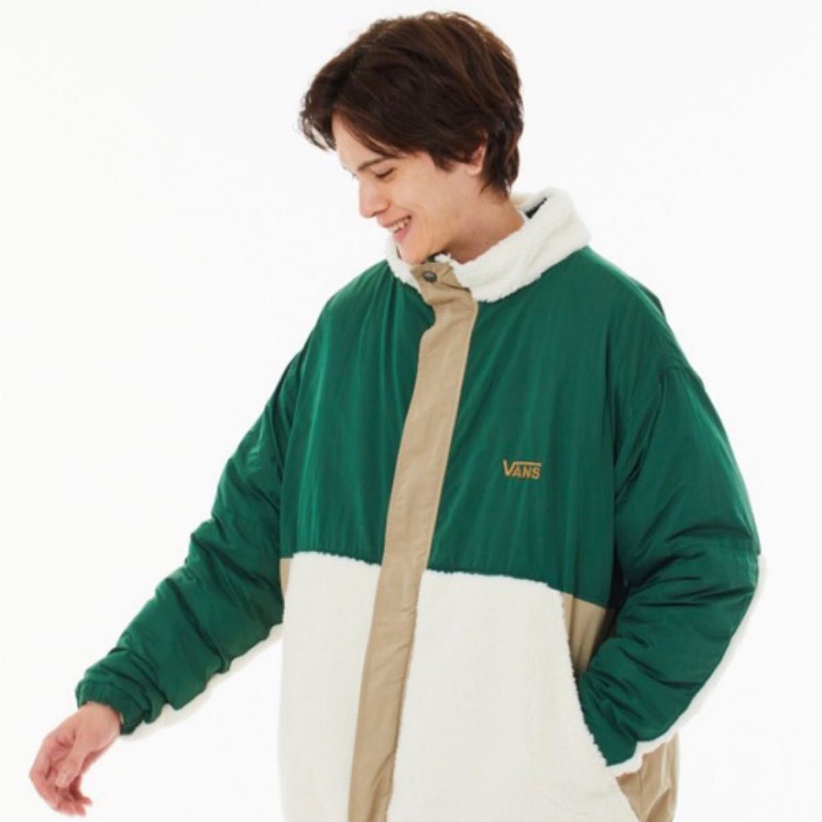 VANS/バンズ リバーシブルボアジャケット ナイロンジャケット VANS/バンズ リバーシブルボアジャケット ナイロンジャケット
