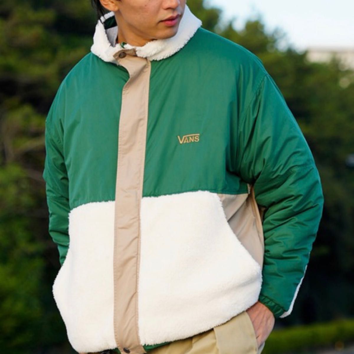 VANS/バンズ リバーシブルボアジャケット ナイロンジャケット VANS/バンズ リバーシブルボアジャケット ナイロンジャケット