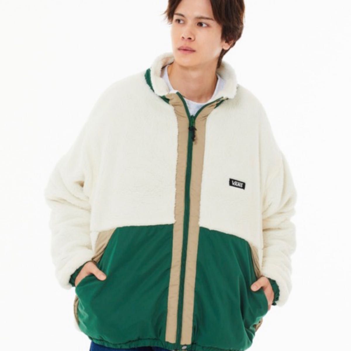 VANS/バンズ リバーシブルボアジャケット ナイロンジャケット VANS/バンズ リバーシブルボアジャケット ナイロンジャケット