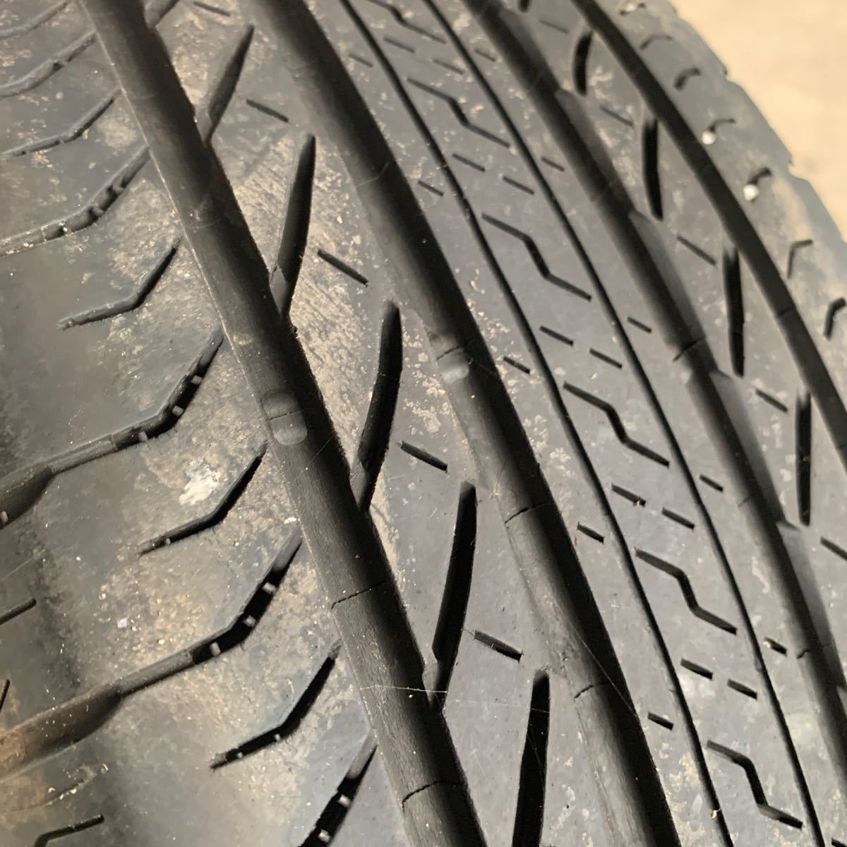 205/70R15 ブリヂストン　DUELER H/L 15×5.5J オフセット35 PCD114.3 ダイハツ純正ホイール　テリオスキット_画像10