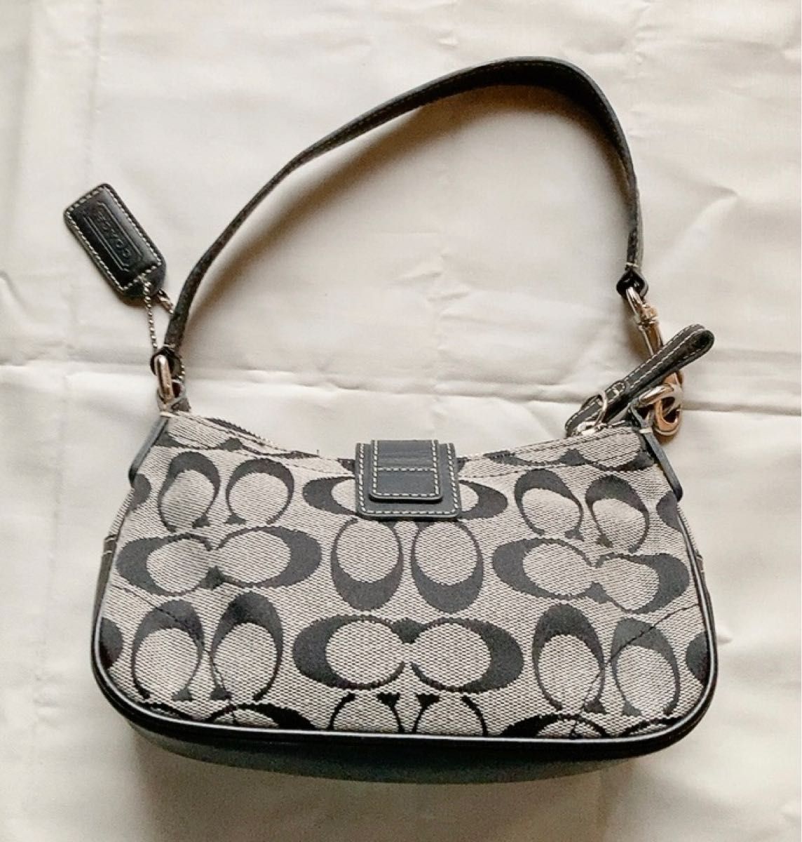 COACH ハンドバッグ　6362 COACH - COACH(コーチ) ハンドバッグ 6362 黒×白の通販 by