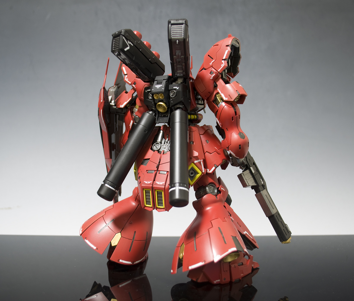 RG 1/144 サザビー 塗装済完成品 PG MG HG|Yahoo!フリマ(旧 RG 1/144 サザビー 塗装済完成品 PG MG HG|Yahoo!フリマ(旧