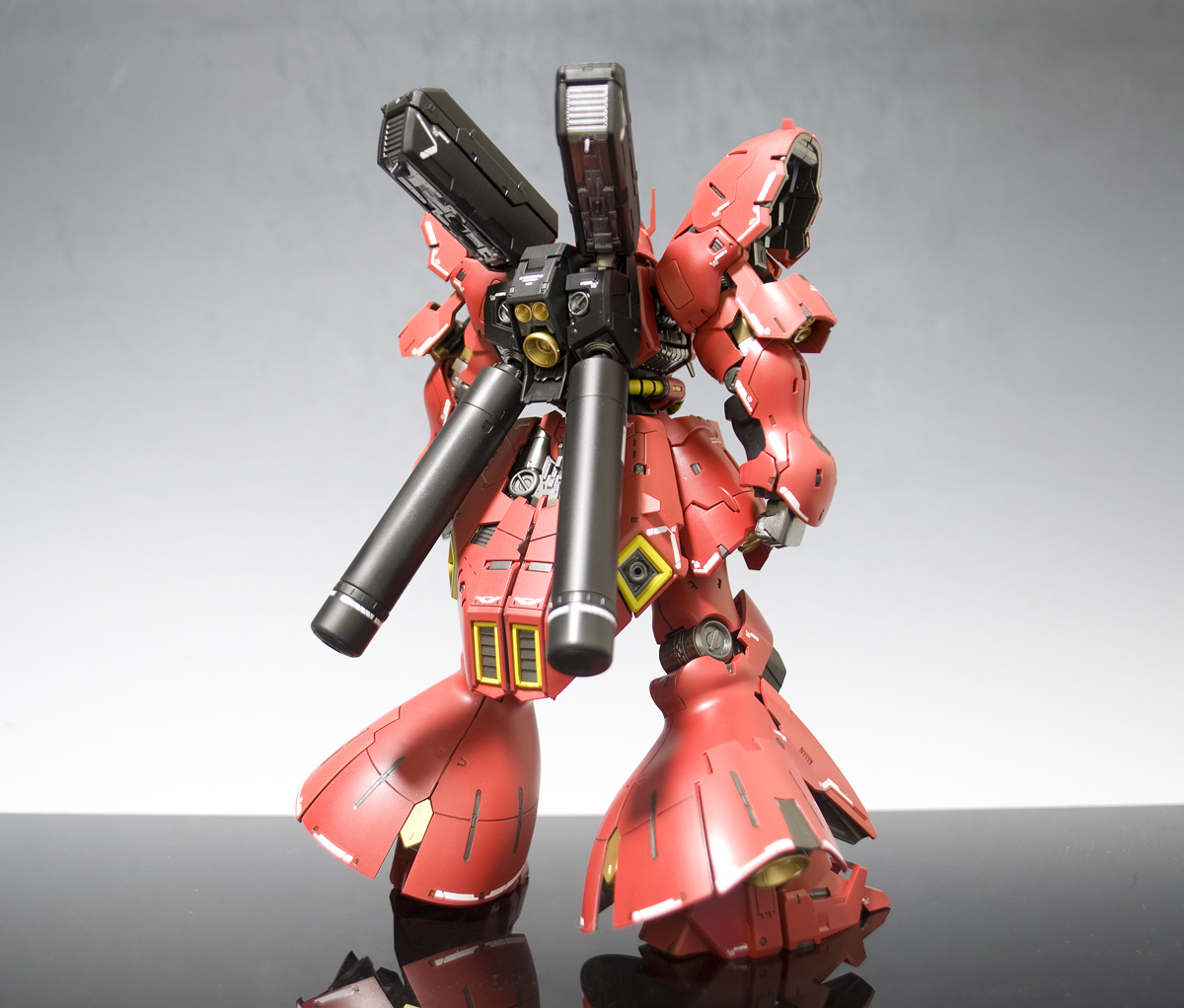 RG 1/144 サザビー 塗装済完成品 PG MG HG|Yahoo!フリマ(旧 RG 1/144 サザビー 塗装済完成品 PG MG HG|Yahoo!フリマ(旧