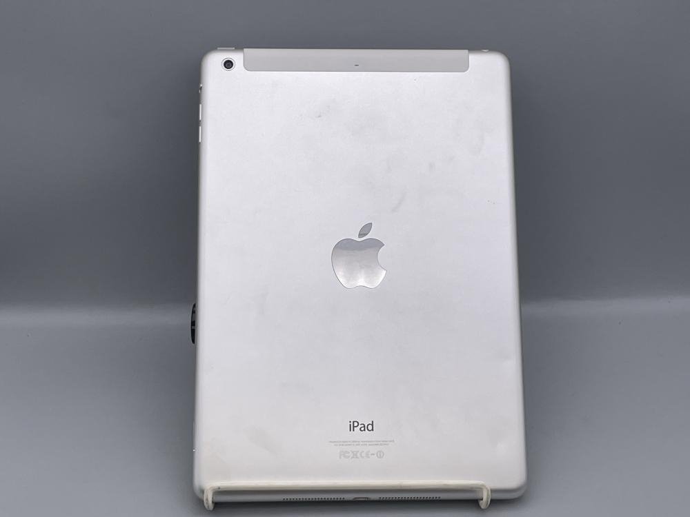 596【動作確認済・制限○　白ロム】 iPad Air 32GB au シルバー_画像2