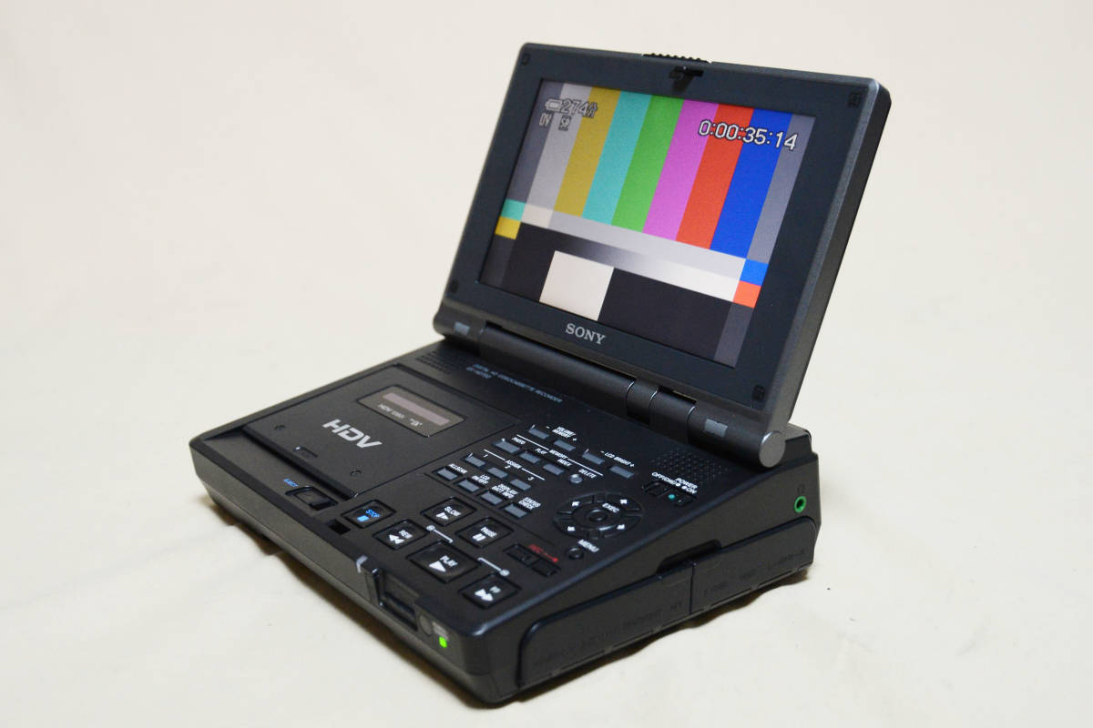 SONY業務用ハイビジョン携帯録画・再生機　GV-HD700 と付属品一式_画像4