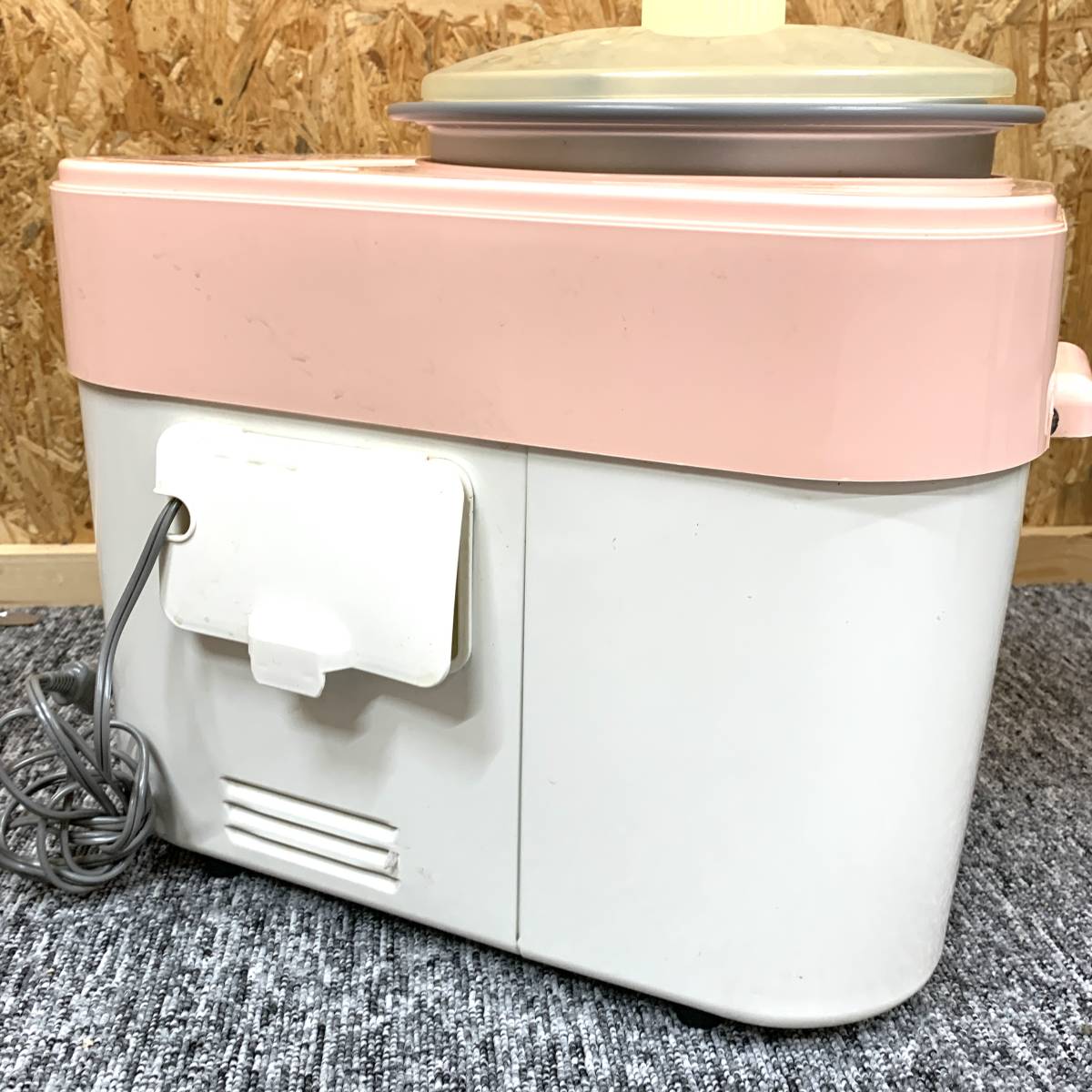 TOSHIBA/東芝 家庭用餅つき機 もちっ子 AFC-165 昭和レトロ 通電 TOSHIBA/東芝 家庭用餅つき機 もちっ子 AFC-165 昭和レトロ 通電