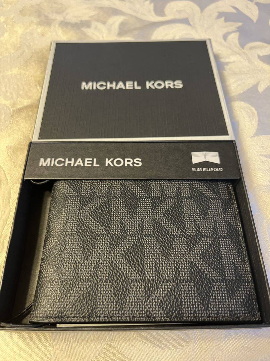 新品MICHAELKORS マイケルコース二つ折り MKロゴ 黒 総柄 スリム ロゴ カード入れ ギフト 折り財布 ブラック メンズ シグネチャー_画像1