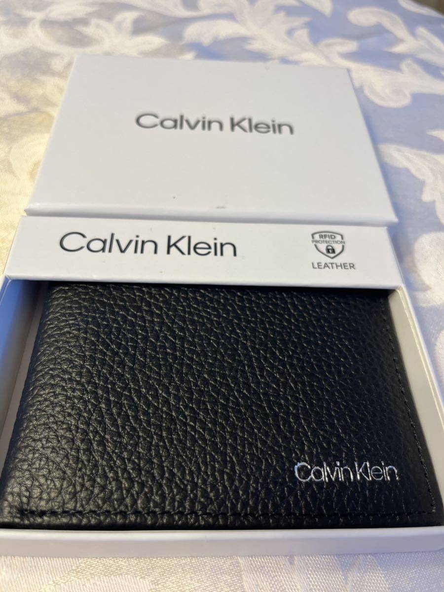 新品　カルヴァンクライン　カルバンクライン　財布　ウォレット　CK　海外限定　ブラック　CKロゴ　二つ折り　カルバン クライン メンズ_画像2