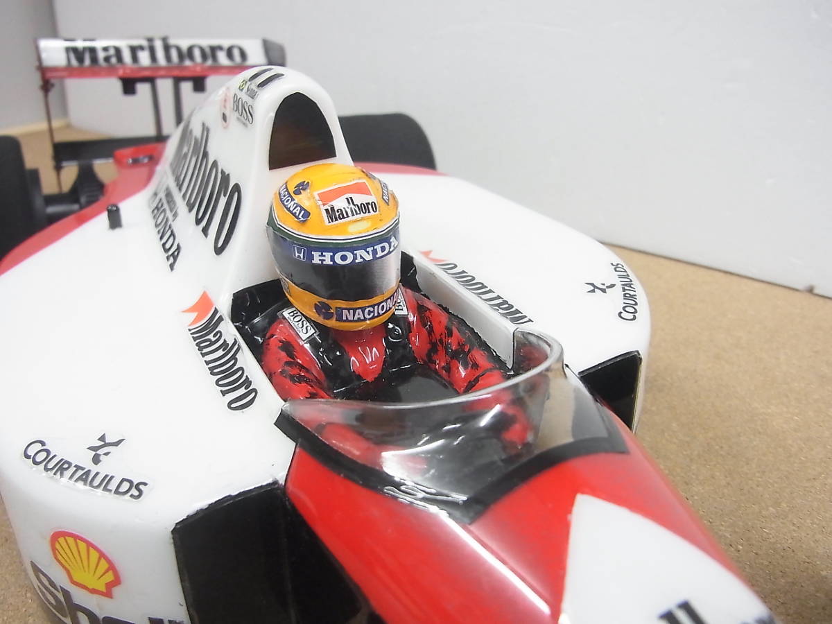 完成品☆タミヤ F1　RC 1/10 ラジコン　ボディアイルトン・セナ　マクラーレンホンダMP4/6？ タバコステッカー（マルボロ　_画像2