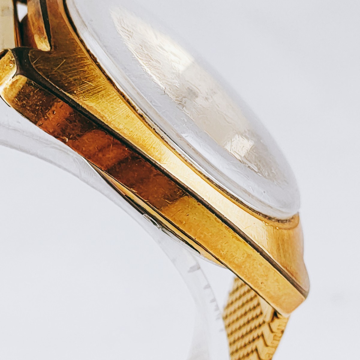 【スイス製】ROTARY ロータリー 腕時計 オートマチック 21jewels 時計 ヴィンテージ 3針 白文字盤 ゴールド基調 アクセ アンティーク_画像4