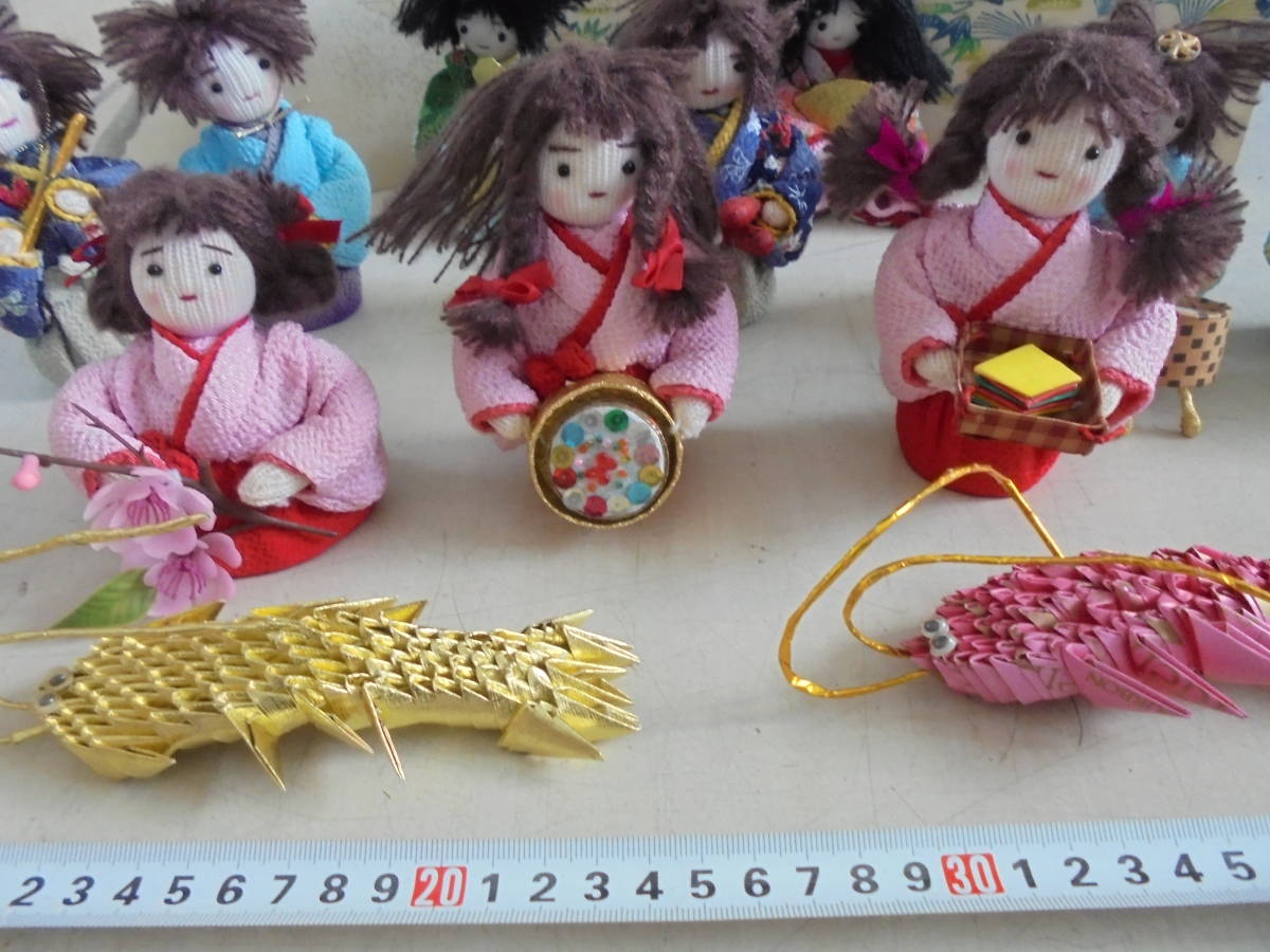 AKa6207◇隼◇手作り創作人形 縮緬 ちりめん 雛人形 ほんわか殿 AKa6207◇隼◇手作り創作人形 縮緬 ちりめん 雛人形 ほんわか殿