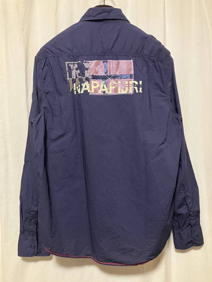 Napapijri ナパピリ 長袖シャツ バックプリント/ステッチ 濃紺/赤ステッチ M~L程度 中古品_画像2