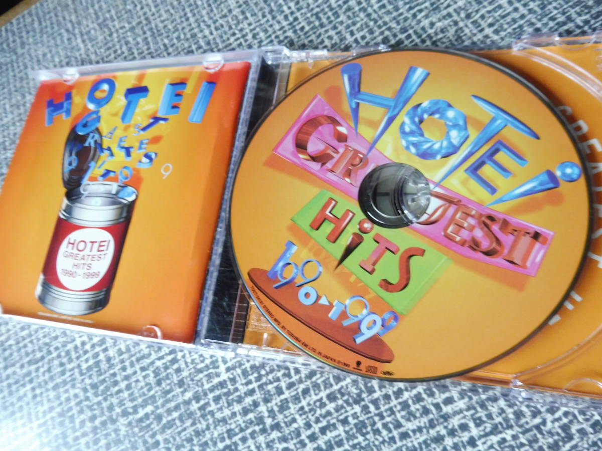 音楽CD 布袋寅泰 美品CD HOTEI GREATEST HITS 1990-1999 ベスト グレイテストヒッツ best スルリ バンビーナ POISON 他16曲入り BOOWY_画像2