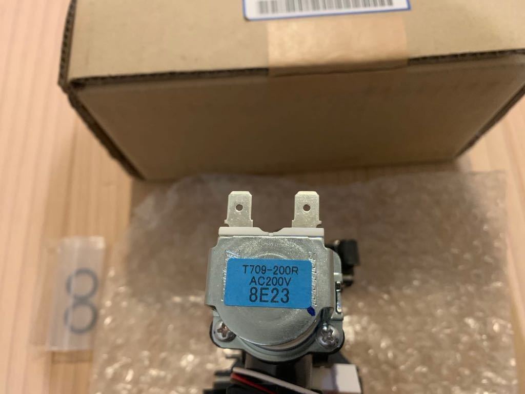 Bibian 比比昂- 新品☆日立電気温水器用部品流量センサ付電磁弁 Bibian 比比昂- 新品☆日立電気温水器用部品流量センサ付電磁弁