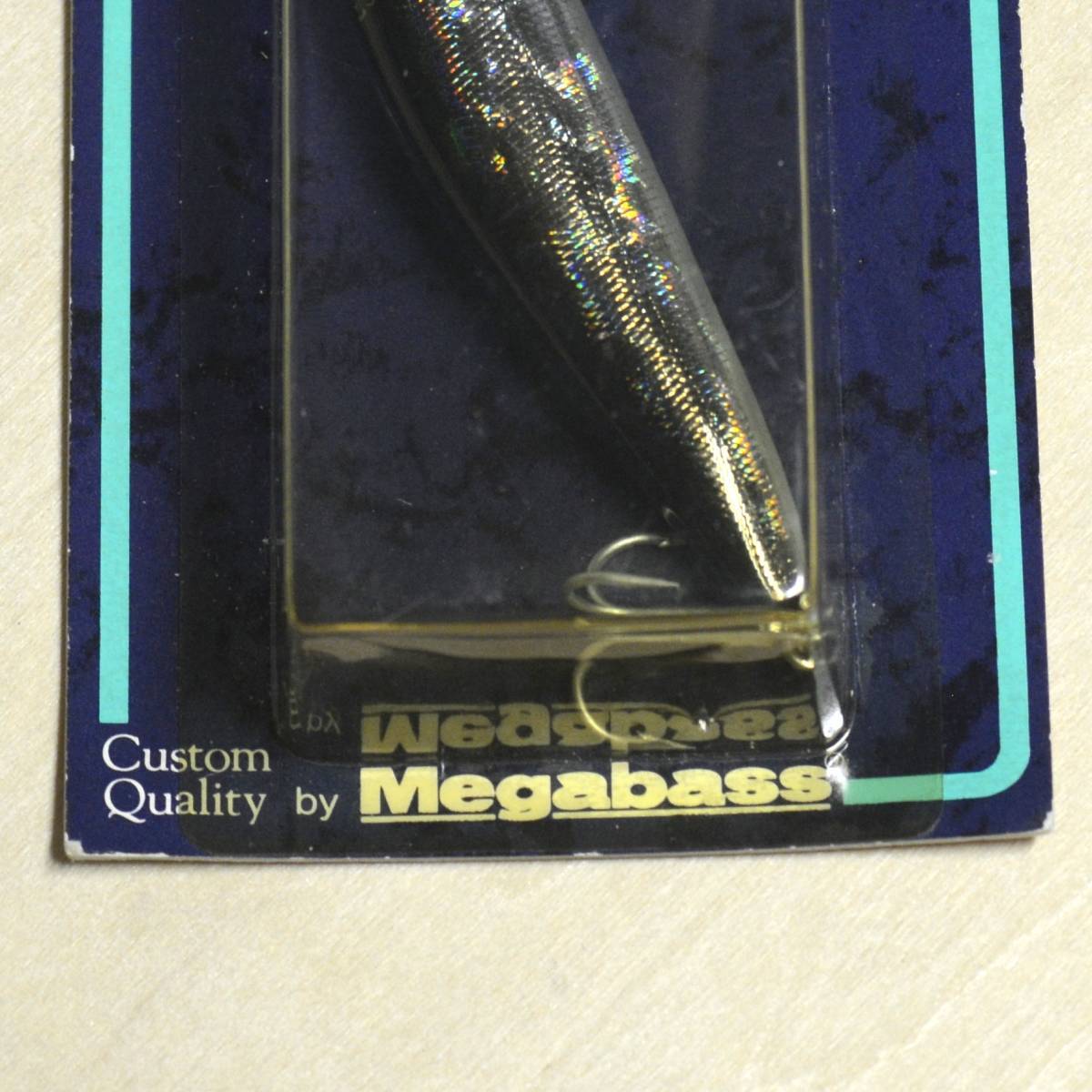 未開封 Megabass LIP IN BAIT リップ・イン・ベイト GGミッドナイトブラック 85m/m S シンキング 12g まとめて取引可_黄ばみあります。