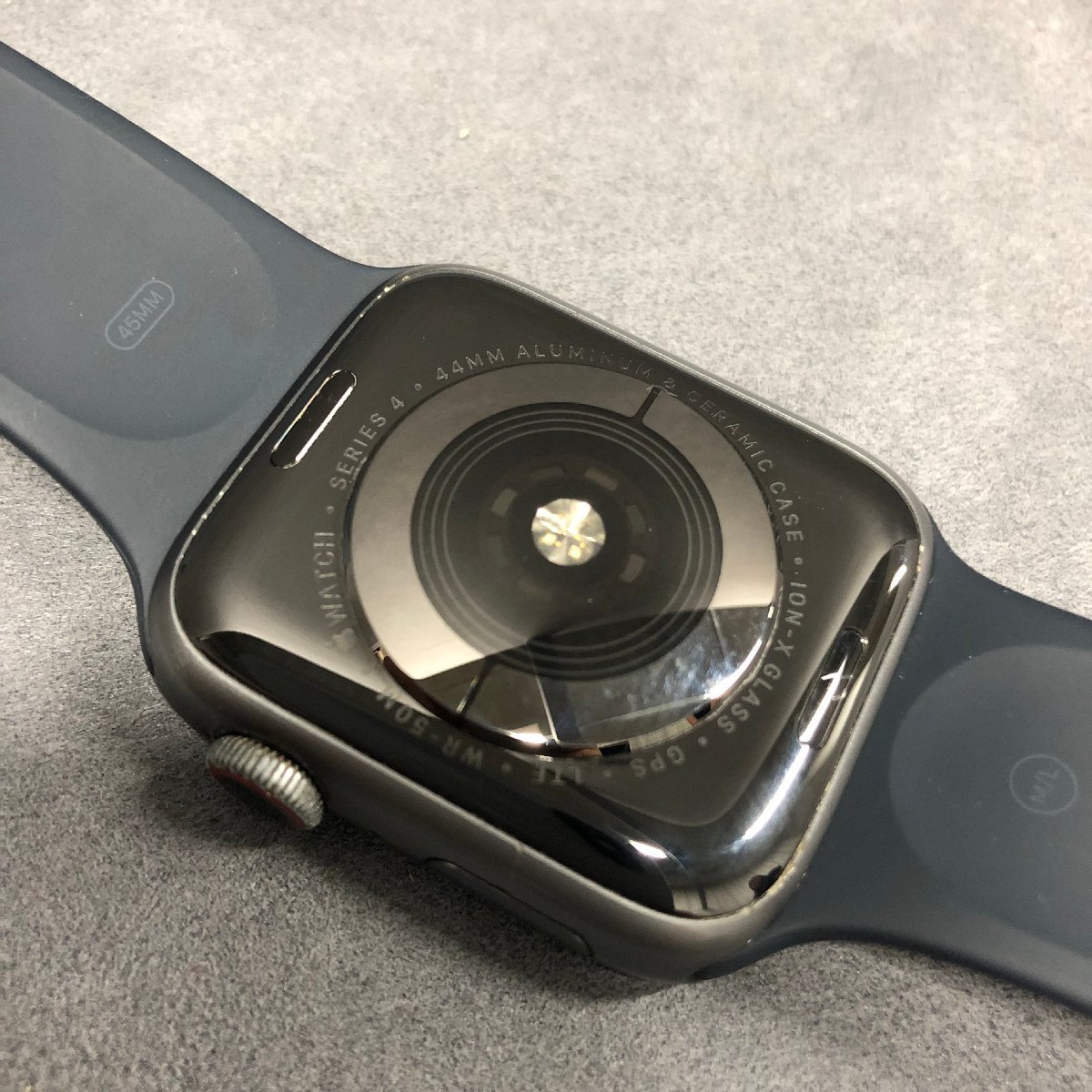 気質アップ GPS+Cellularモデル 4 Series Watch Apple ◎J441