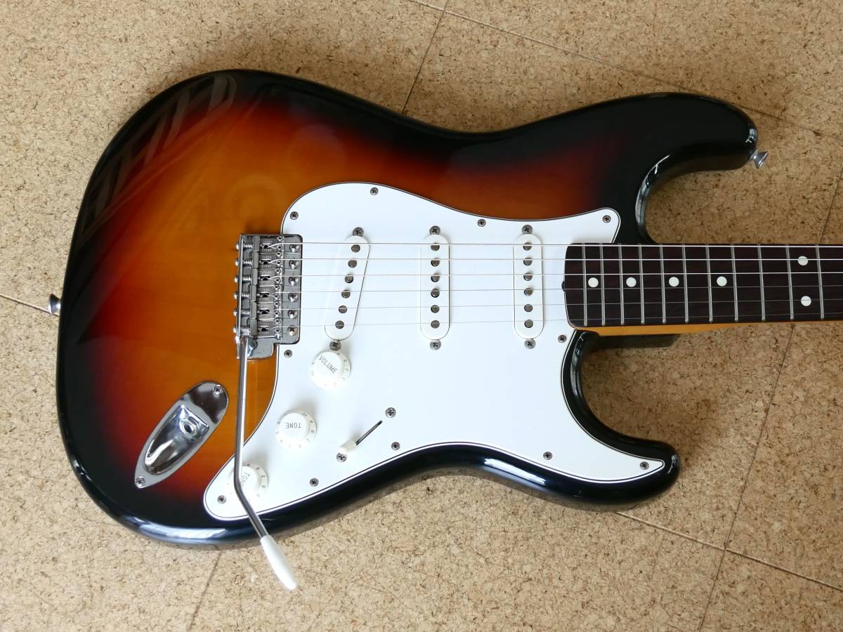Fender JAPAN ST62　フェンダージャパン　ストラトキャスター_画像2