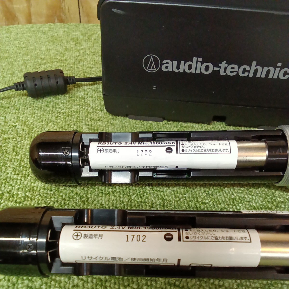 audio-technica 赤外線ワイヤレスマイクATIR-T88×2　2連装充電器BC700×1 no.5_画像6