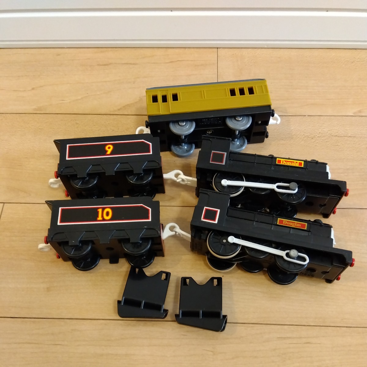 ドナルド&ダグラス雪かき列車( トーマス プラレール )|Yahoo ドナルド&ダグラス雪かき列車( トーマス プラレール )|Yahoo